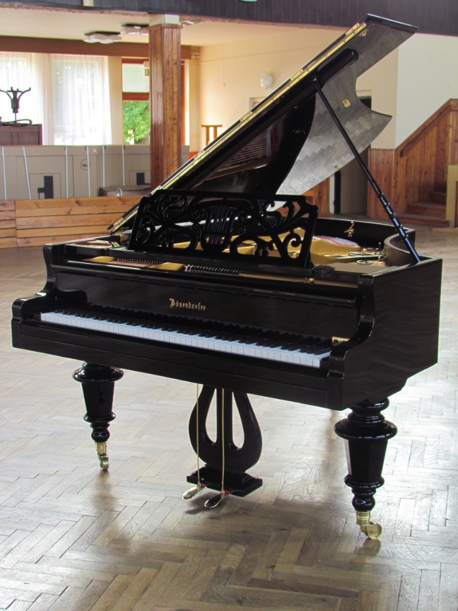 Bosendorfer  Pianos-Pianos for Sale